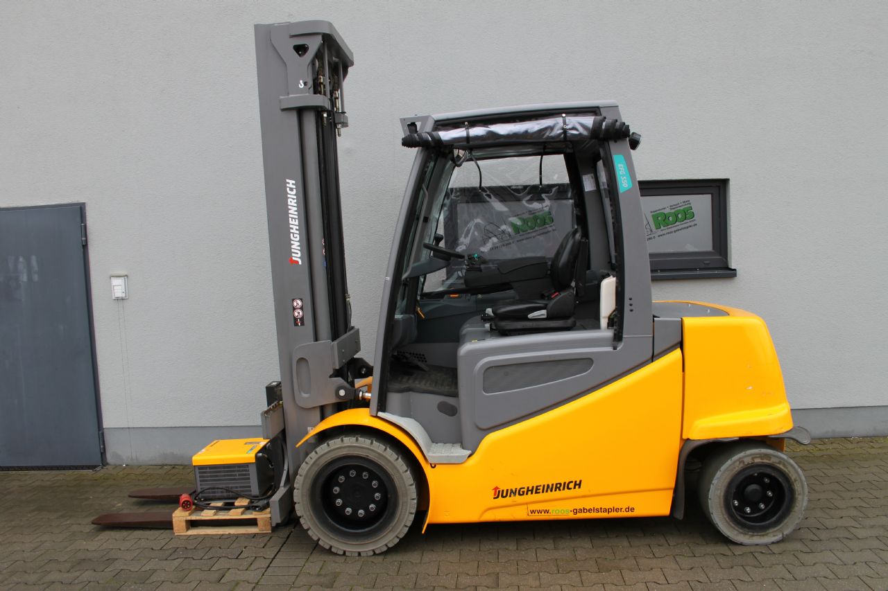 Jungheinrich EFG S50 G 160 403ZT Elektro 4 Rad-Stapler www.roos-gabelstapler.de Jungheinrich EFG S50 G 160 403ZT Elektro 4 Rad-Stapler www.roos-gabelstapler.de