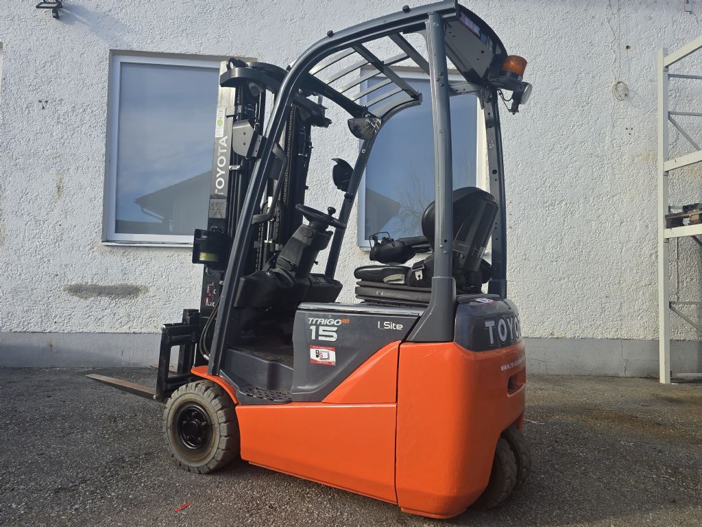 Toyota 8FBE15T Elektro 3 Rad-Stapler www.rs-staplertechnik.de