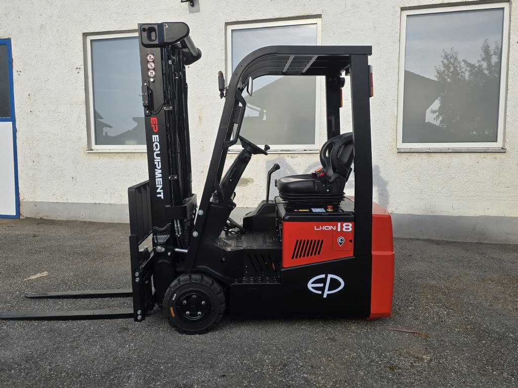EP CPD15 TVL Elektro 3 Rad-Stapler www.rs-staplertechnik.de