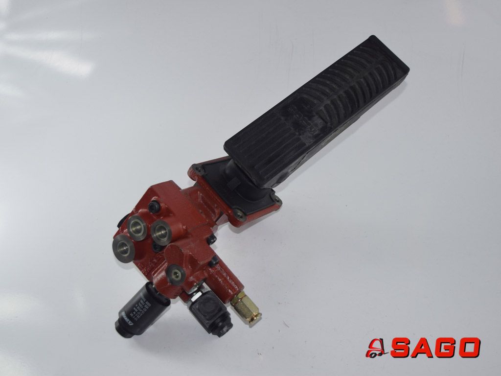 Baumann-117132 Bremspedal kpl. SAFTM 162341/G P-125 PF-60 -Bremsen und Kabel-www.gabelstapler-hamburg.de