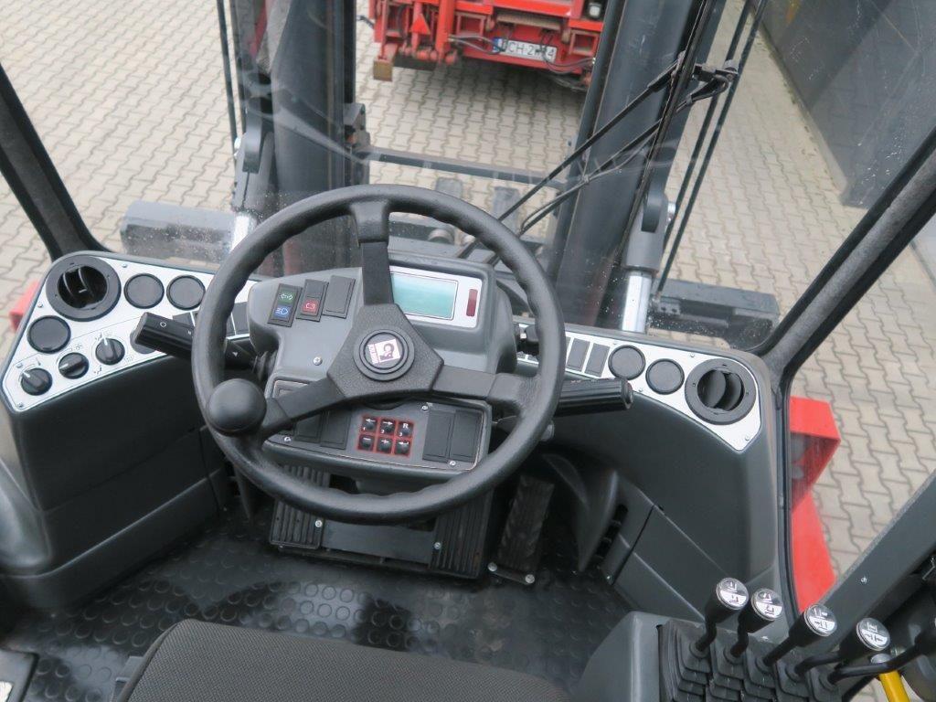 Kalmar-DCE150-6 Marine Forklift For Boat Handling-Schwerlaststapler-www.sago-online.com