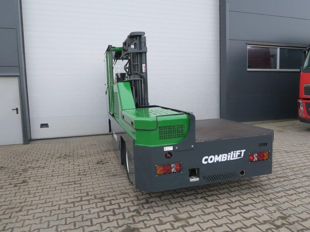 Combilift-C5000FSL - TRIPLEX-Seitenstapler-www.sago-online.com