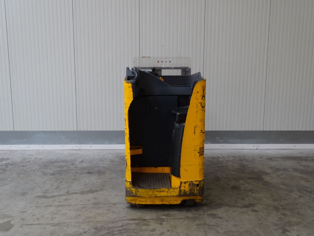 Jungheinrich-ESD 120 - Initialhub-Doppelstockstapler-www.sago-online.com