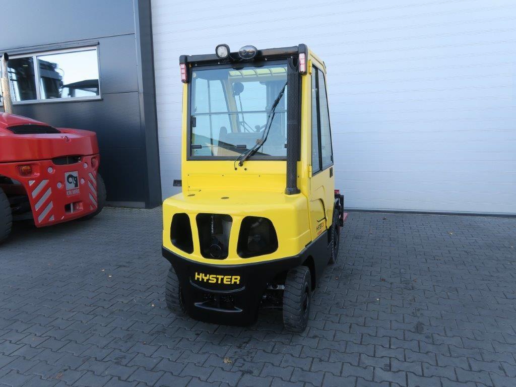 Hyster-H2.5FT - TRIPLEX-Dieselstapler-www.sago-online.com