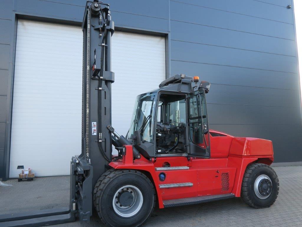 Kalmar-DCG150-12 Freihub-Schwerlaststapler - Diesel-http://www.sago-online.com