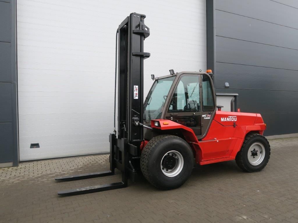 Manitou-MC70T Powershift-Gelndestapler-http://www.sago-online.com