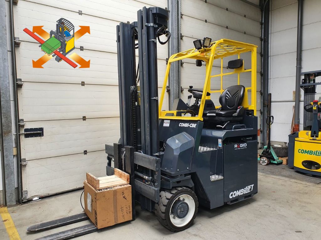 Combilift-CBE4000 - TRIPLEX DEMO-Vierwege Seitenstapler-www.kloz-stapler.de Combilift-CBE4000 - TRIPLEX DEMO-Vierwege Seitenstapler-www.kloz-stapler.de