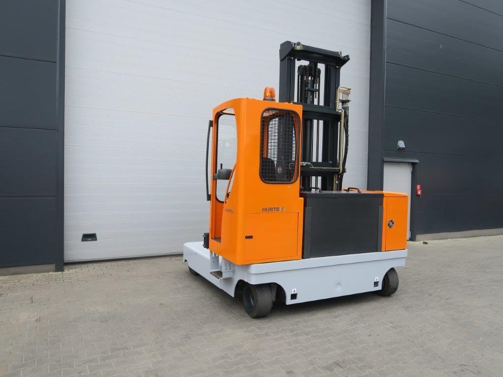 Hubtex-MQ30-Vierwege Seitenstapler-www.sago-online.com