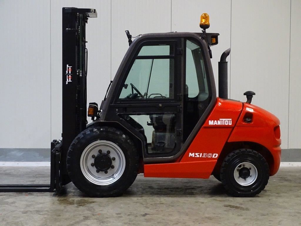Manitou-MSI30D - TRIPLEX-Gelndestapler-http://www.sago-online.com