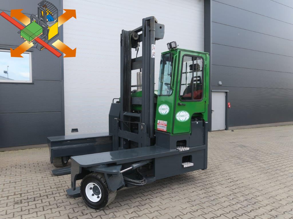 Combilift-C8000 -Vierwege Seitenstapler-www.florian-oberpriller.de