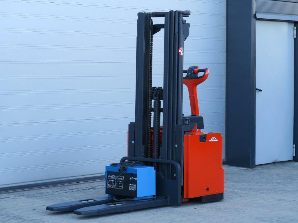 Linde-L14 - TRIPLEX - Initialhub-Hochhubwagen-http://www.sago-online.com
