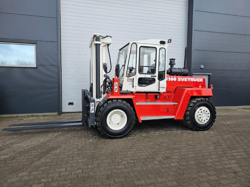 Svetruck 1260-30 - FREIHUB Dieselstapler www.burgstaller.cc