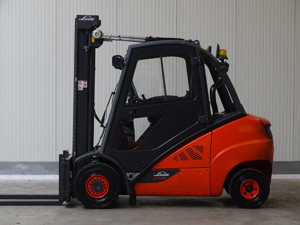 Linde-H35D-01 - TRIPLEX-Dieselstapler-http://www.sago-online.com