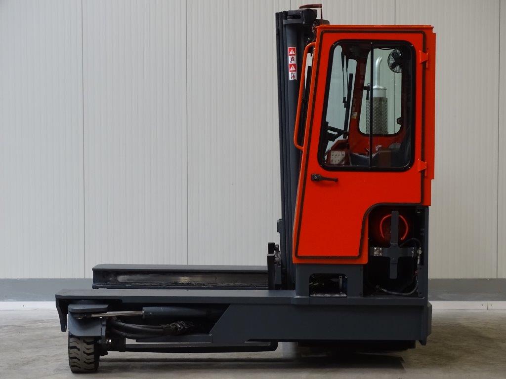 Combilift-C5000L - TRIPLEX-Vierwege Seitenstapler-http://www.sago-online.com