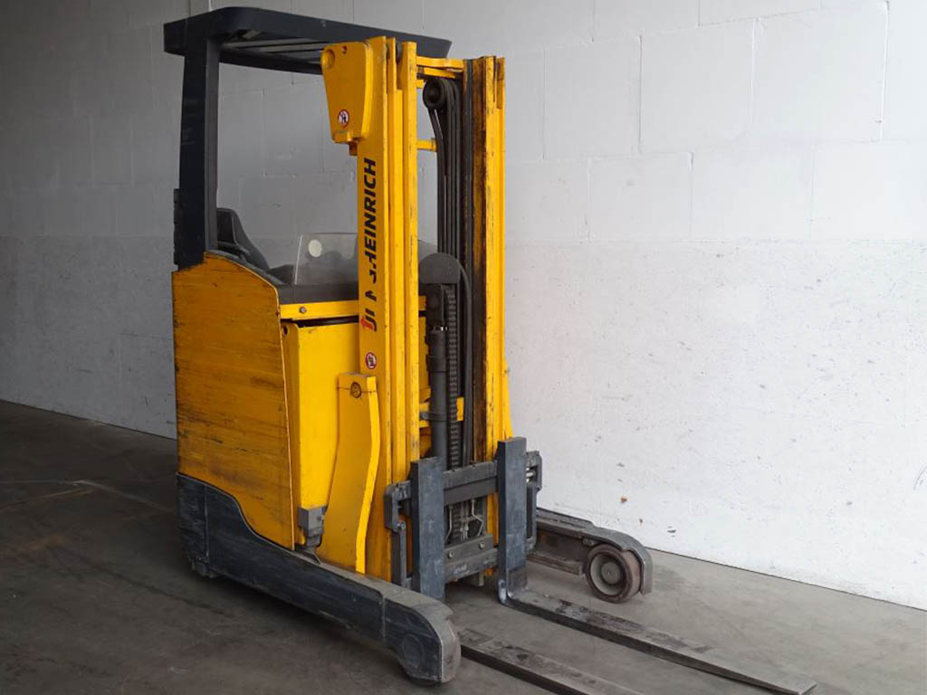 Jungheinrich-ETV110 - TRIPLEX-Schubmaststapler-http://www.sago-online.com