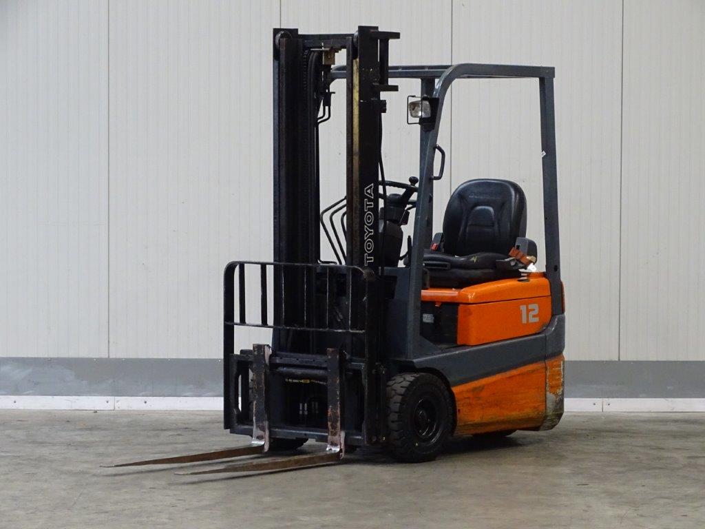 Toyota-FBESF12-Elektro 3 Rad-Stapler-http://www.sago-online.com Toyota-FBESF12-Elektro 3 Rad-Stapler-http://www.sago-online.com