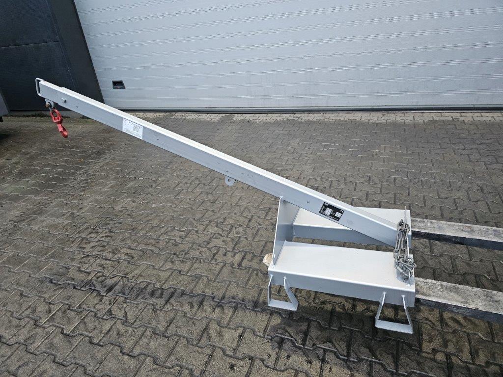 Bauer-LAT25-1,0-Kranarm-www.sago-online.com