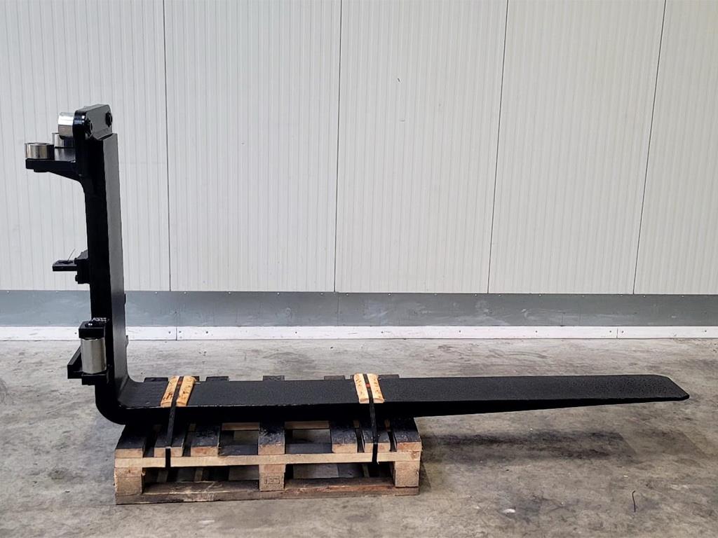 Scana-Kalmar 16t-Gabeln-http://www.sago-online.com