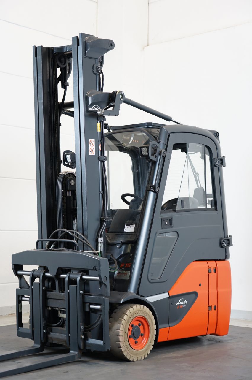 Linde-E 15 EVO 386-02-Electric 3-wheel forklift www.gebraucht-stapler.de