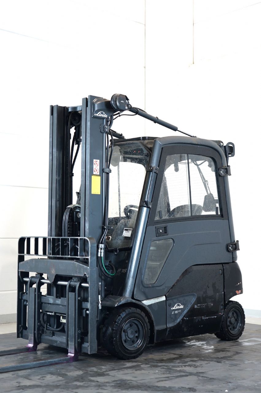 Linde-E 16 P EVO 386-02-Electric 4-wheel forklift www.gebraucht-stapler.de