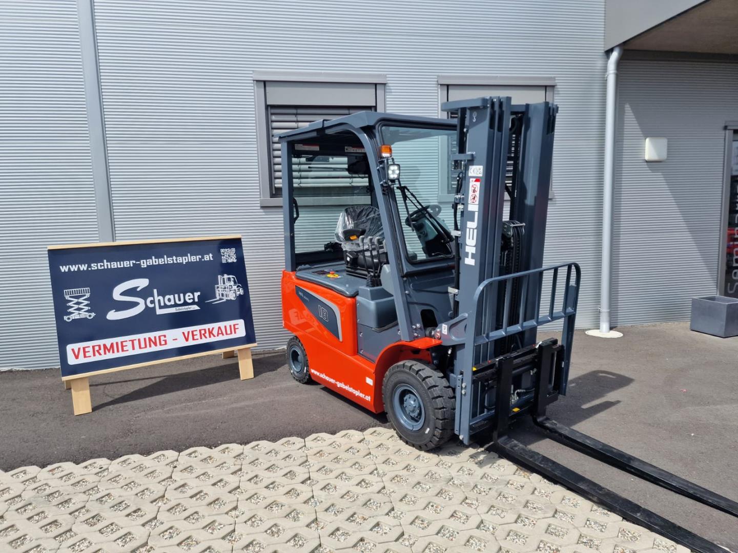 Heli CPD18-A3H4-M Elektro 4 Rad-Stapler www.schauer-gabelstapler.at