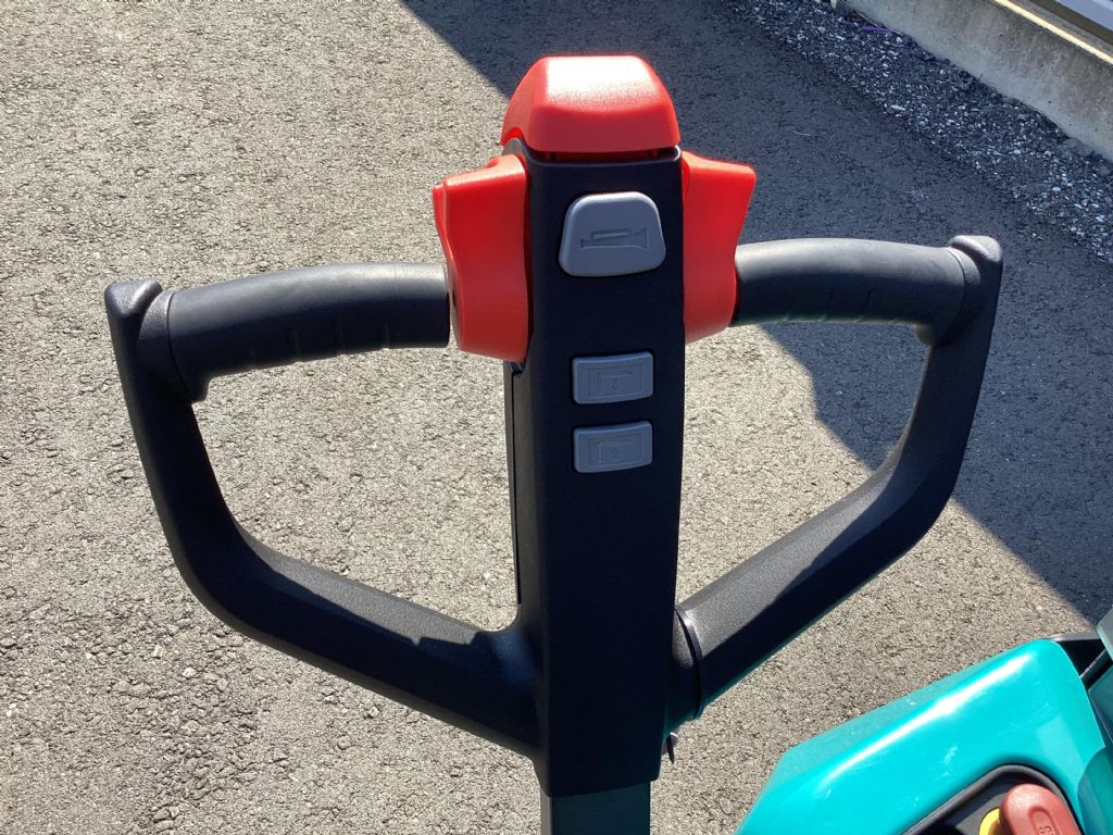 Baoli KBS 12 Hochhubwagen www.schauer-gabelstapler.at Baoli KBS 12 Hochhubwagen www.schauer-gabelstapler.at