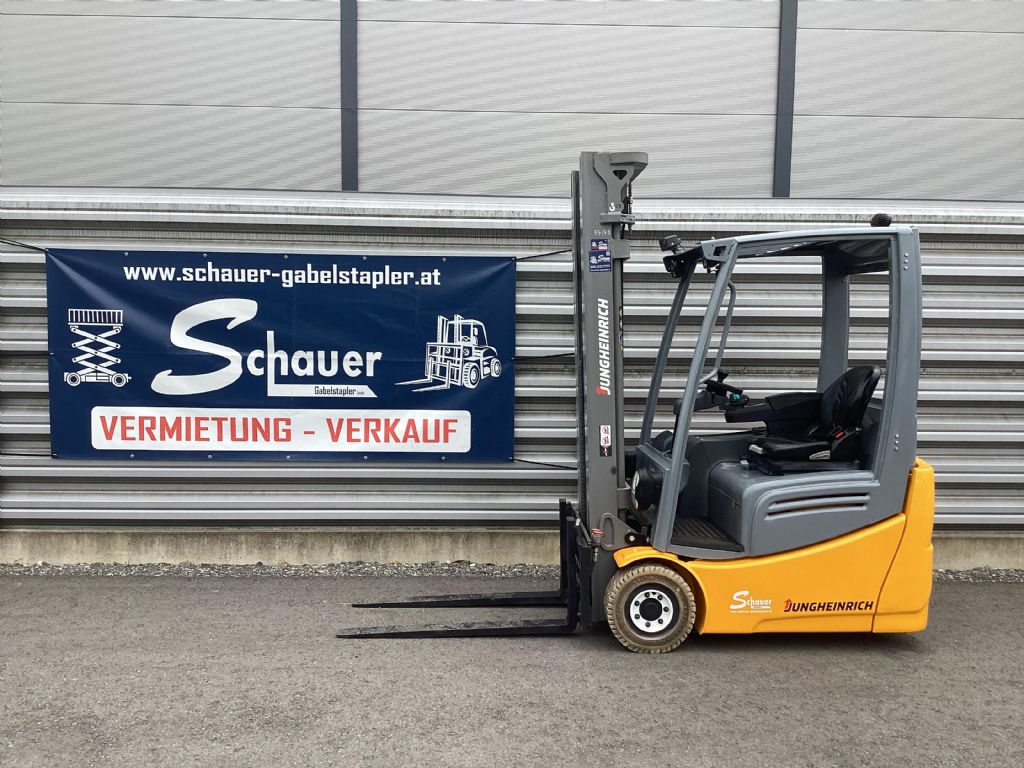 Jungheinrich EFG 213 ZSM 550 Elektro 3 Rad-Stapler www.schauer-gabelstapler.at