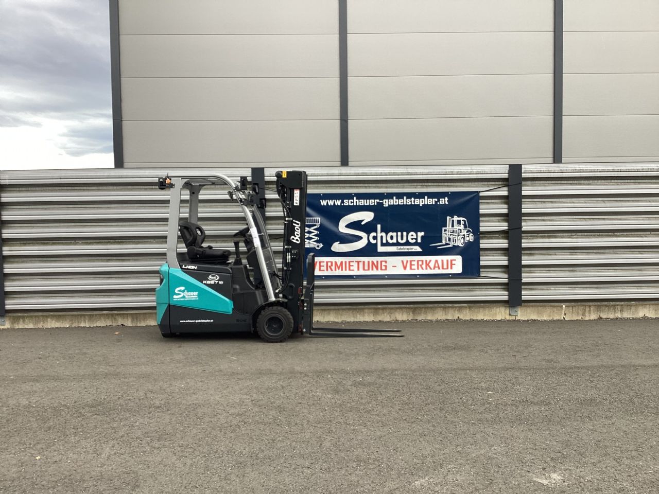 Baoli KBET 18 Li G1 Elektro 3 Rad-Stapler www.schauer-gabelstapler.at