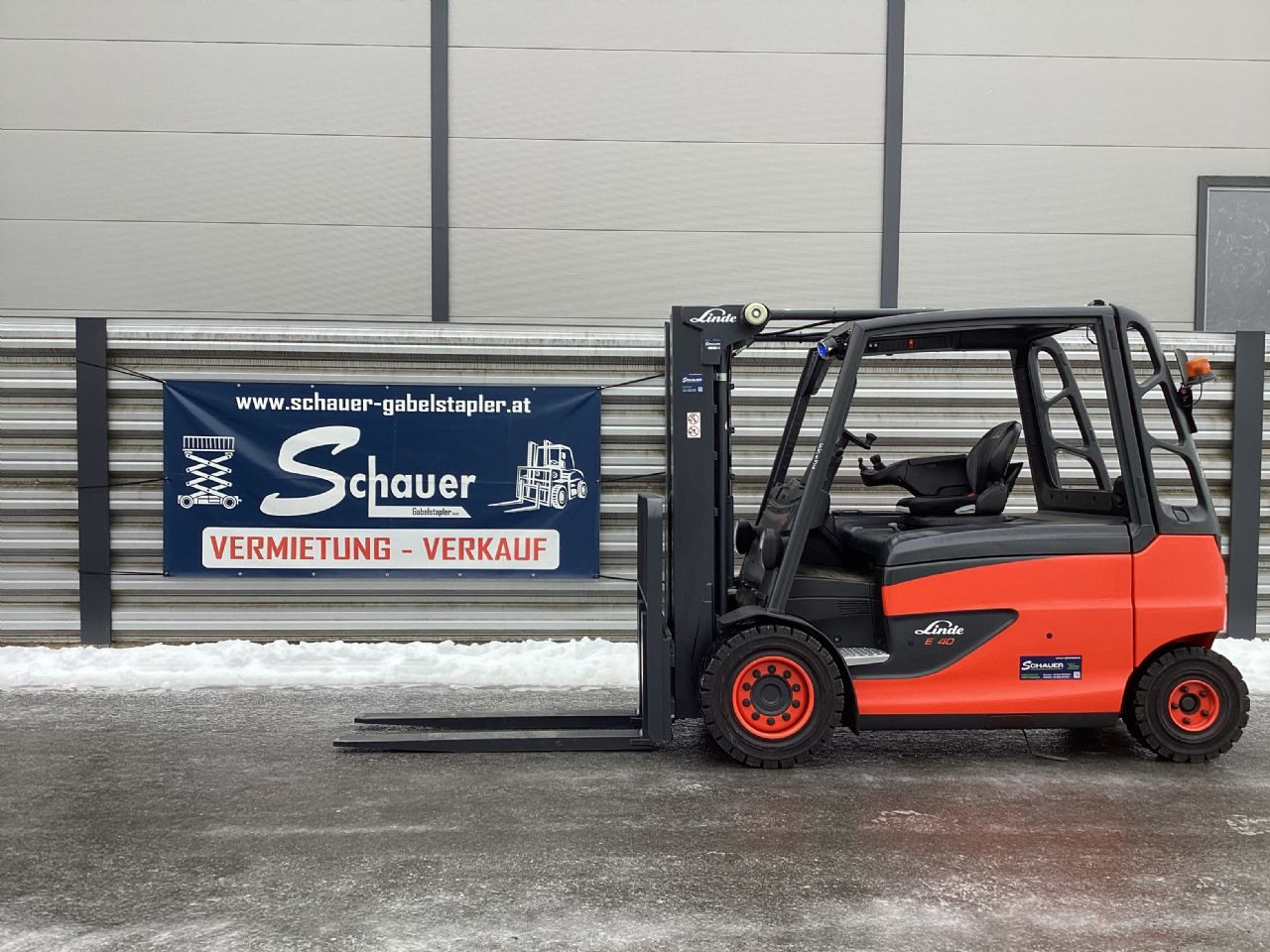 Linde E40L-01/600 Container Version Elektro 4 Rad-Stapler www.schauer-gabelstapler.at