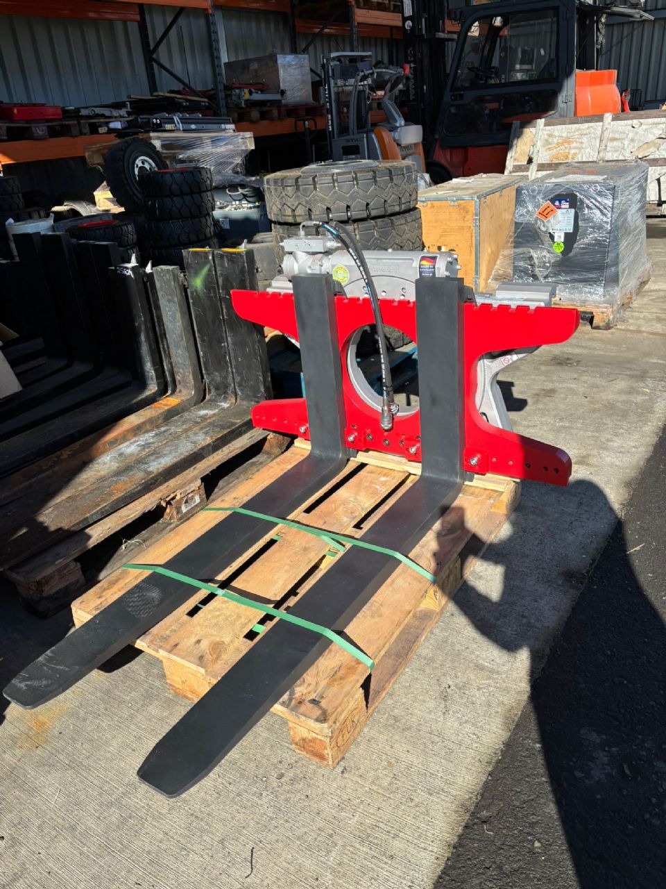 Durwen Drehger�t  360� FEM3A �berholt Drehger�t www.schauer-gabelstapler.at