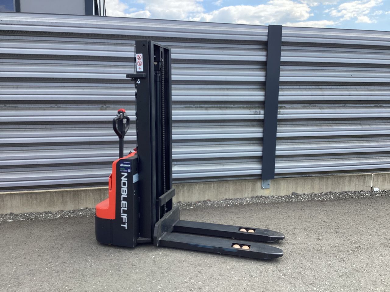 Noblelift ECL1529 Hochhubwagen www.schauer-gabelstapler.at