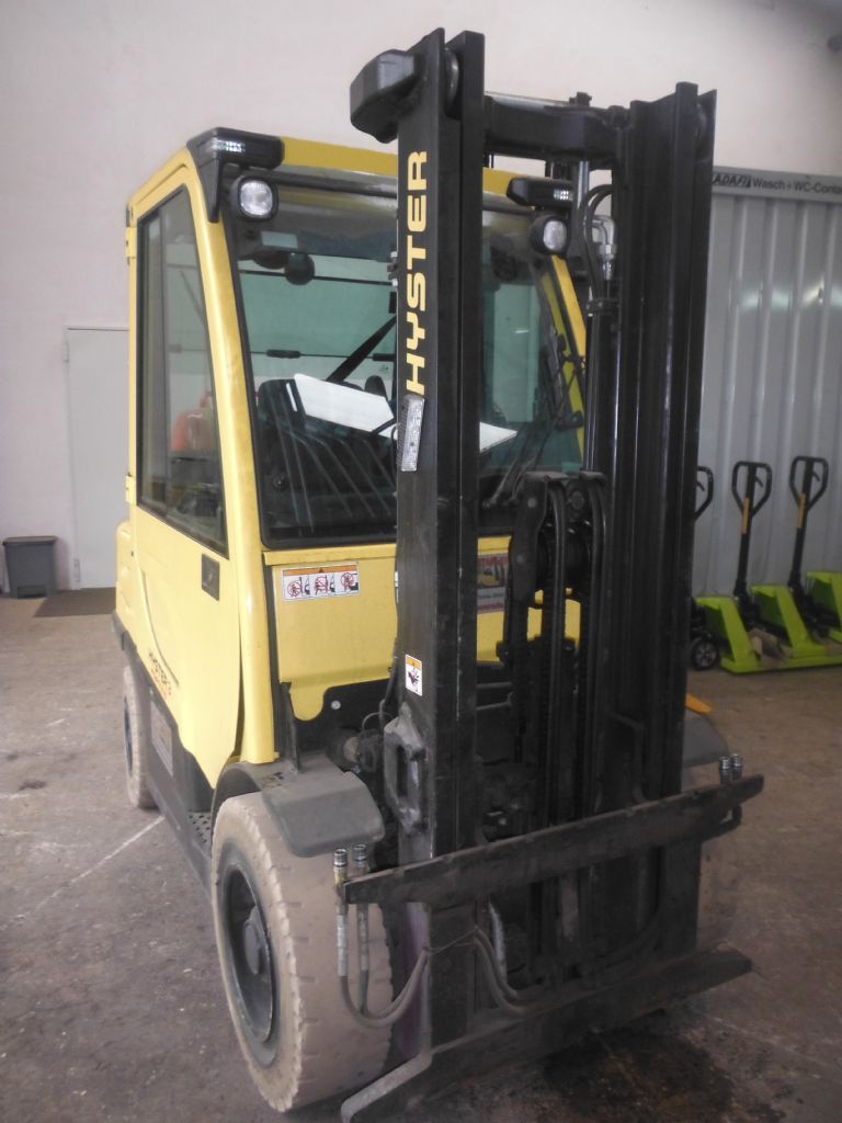 Hyster H3.0FT Treibgasstapler www.schischke-conrads.de