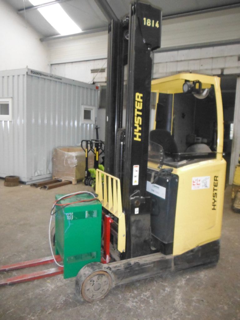 Hyster R1.4E Schubmaststapler www.schischke-conrads.de