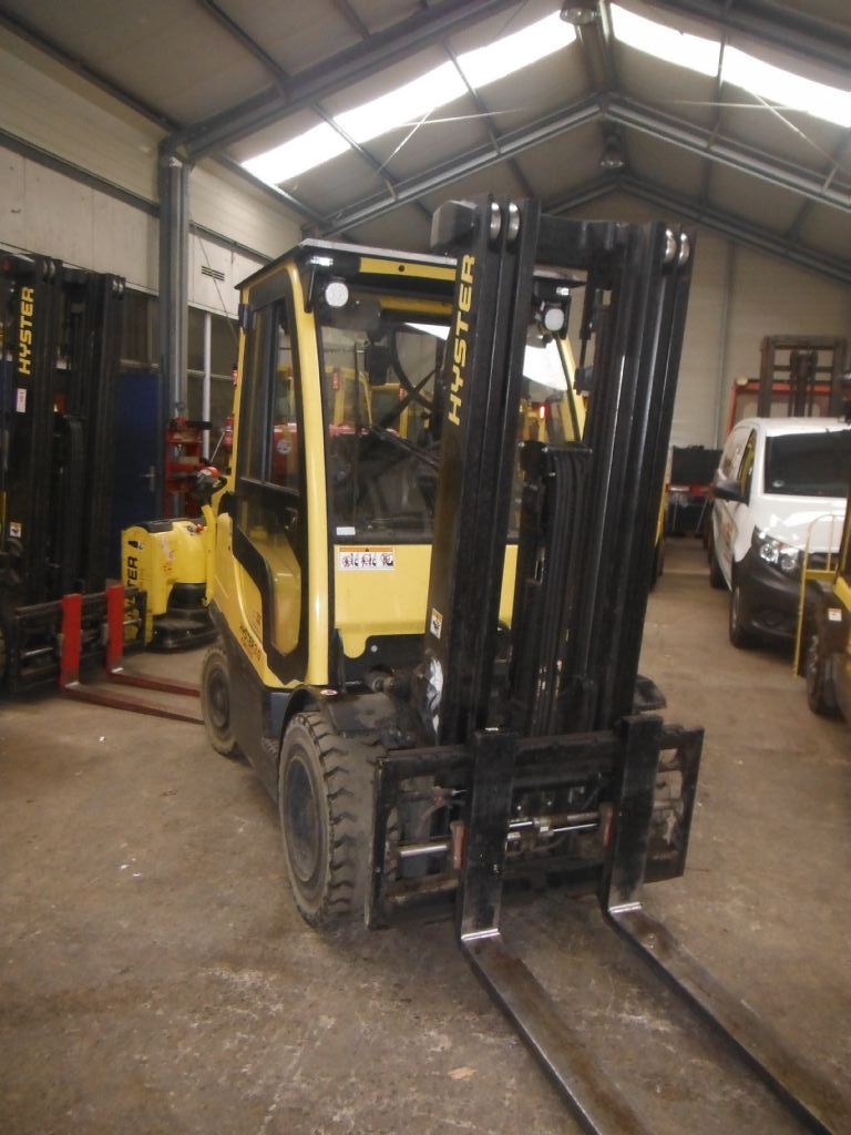 Hyster H3.0FT Treibgasstapler www.schischke-conrads.de