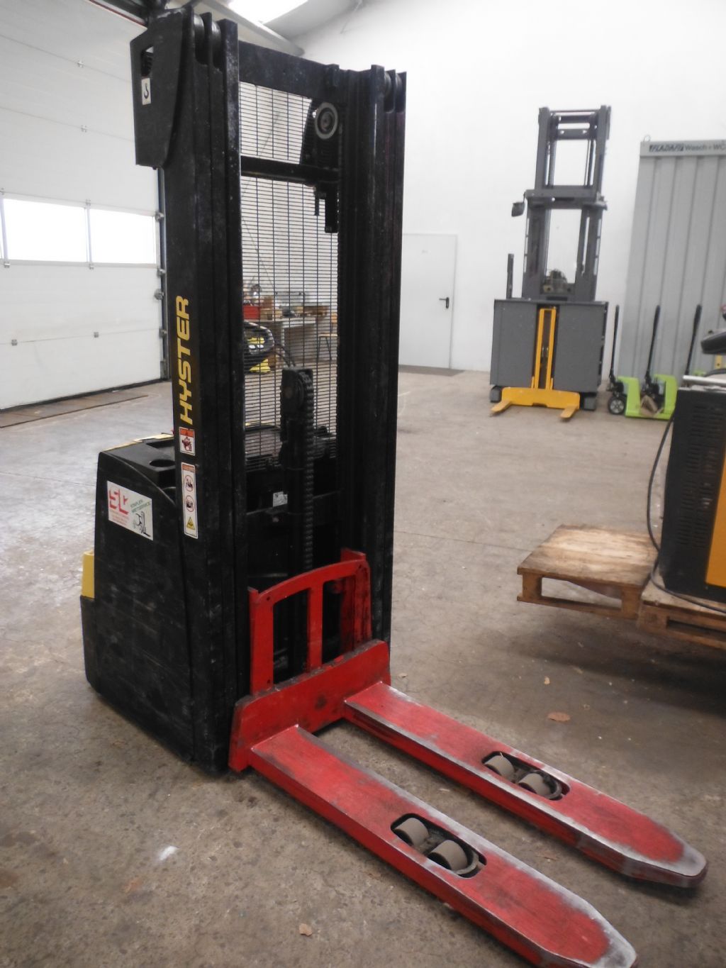 Hyster S1.6EL Hochhubwagen www.schischke-conrads.de