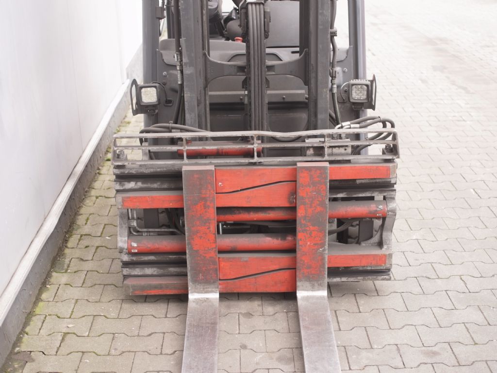 Linde-E20PL -02 EVO-Elektro 4 Rad-Stapler-www.gabelstapler-schmidt.de
