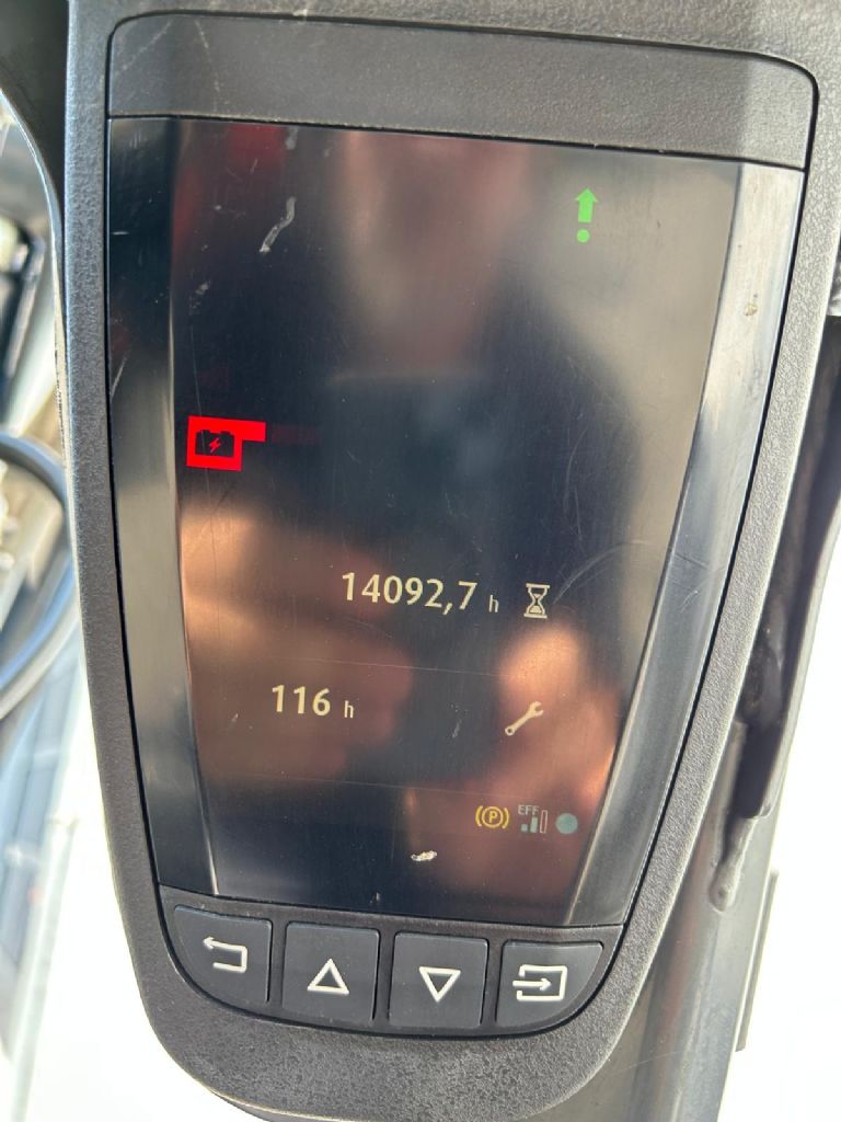 Linde-E20PL -02 EVO-Elektro 4 Rad-Stapler-www.gabelstapler-schmidt.de