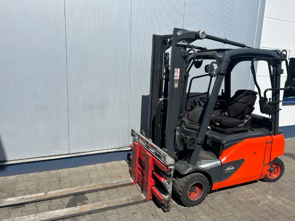 Linde-E20PL -02 EVO-Electric 4-wheel forklift-www.gabelstapler-schmidt.de