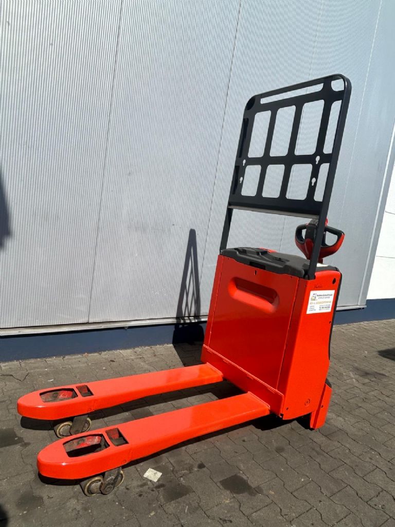 Linde-T16-Niederhubwagen-www.gabelstapler-schmidt.de