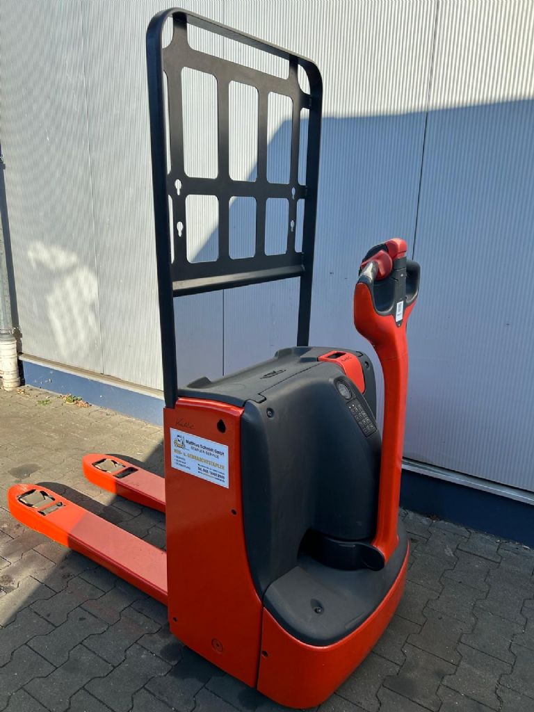 Linde-T16-Niederhubwagen-www.gabelstapler-schmidt.de