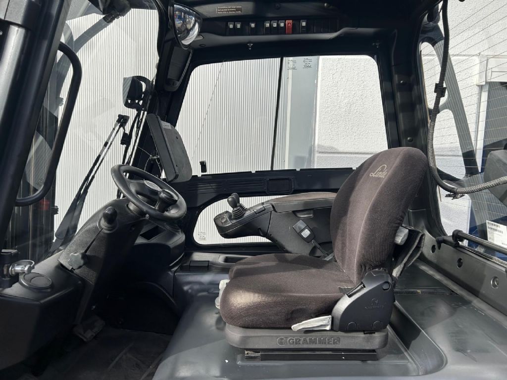 Linde-E 25 HL-01-Elektro 4 Rad-Stapler-www.gabelstapler-schmidt.de