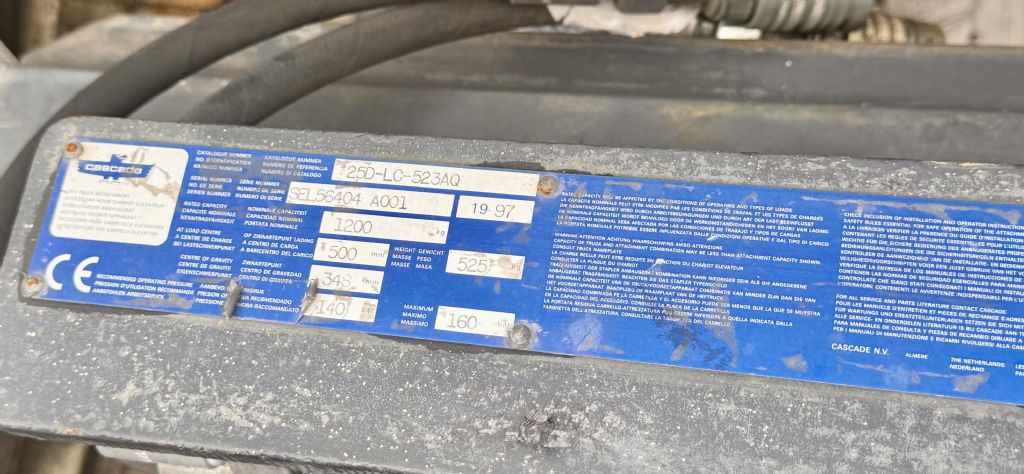 Cascade-25D-LC-523AQ-Palettenwendergert-www.gabelstapler-schmidt.de