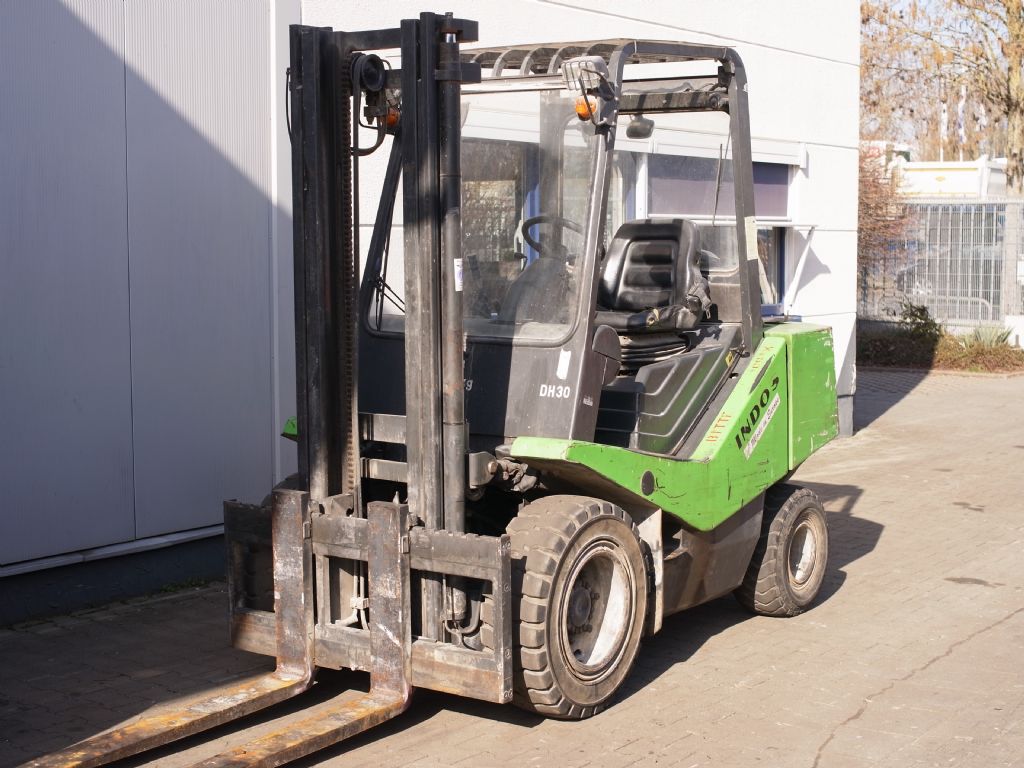 Indos-DH 30SX32P-Gelndestapler-www.gabelstapler-schmidt.de