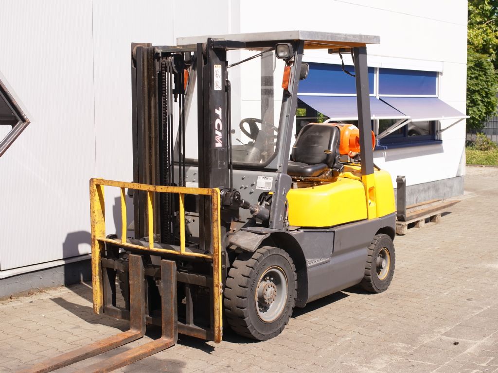 TCM-FG 25N5-Treibgasstapler-www.gabelstapler-schmidt.de