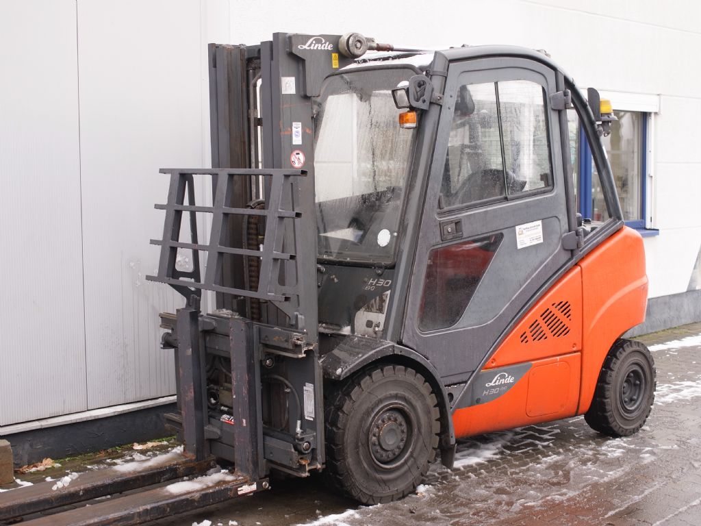 Linde-H30D-02-Dieselstapler-www.gabelstapler-schmidt.de