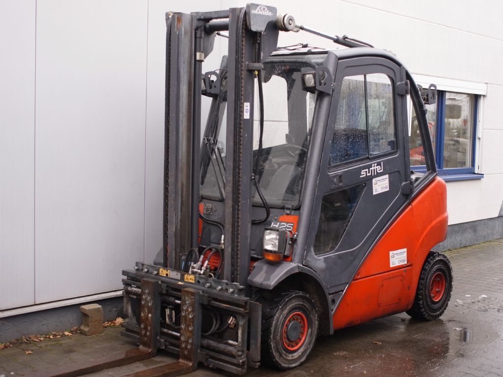Linde-H25D-Diesel Forklift-www.gabelstapler-schmidt.de