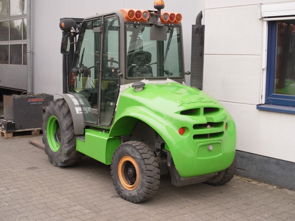 Ausa-C250H-Gelndestapler-www.gabelstapler-schmidt.de