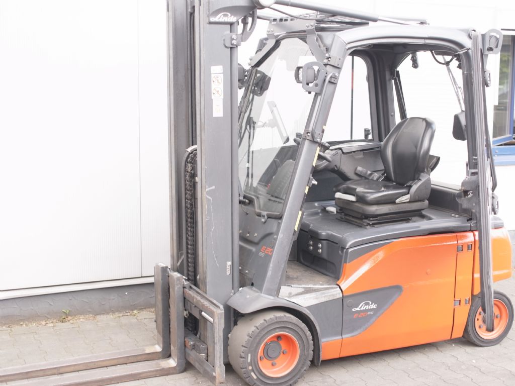 Linde-E20PL -02 EVO-Elektro 4 Rad-Stapler-www.gabelstapler-schmidt.de