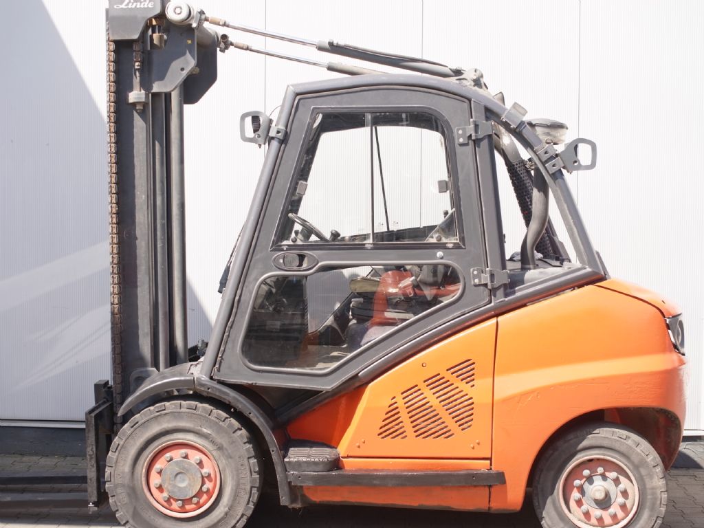 Linde-H50D-01-Dieselstapler-www.gabelstapler-schmidt.de