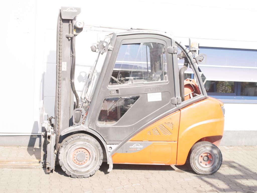 Linde-H 35T-Treibgasstapler-www.gabelstapler-schmidt.de